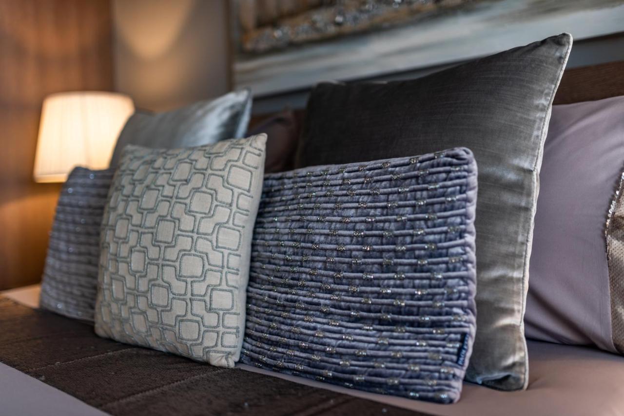 B&B Dgolden Valley Boutique
